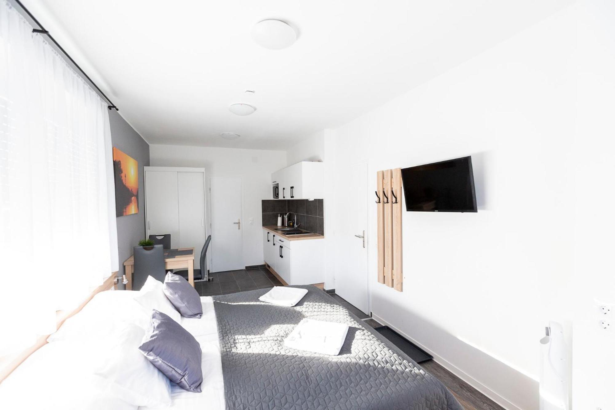 Horvath Apartman Fertőd المظهر الخارجي الصورة